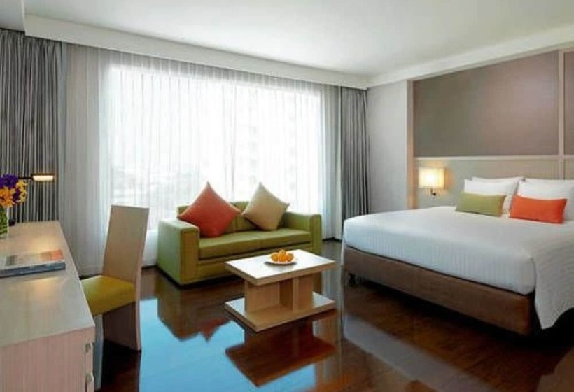 Deluxe Room, Signature Pattaya