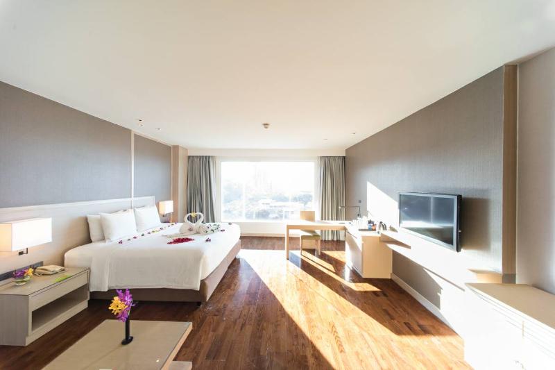 Standard Studio, Signature Pattaya