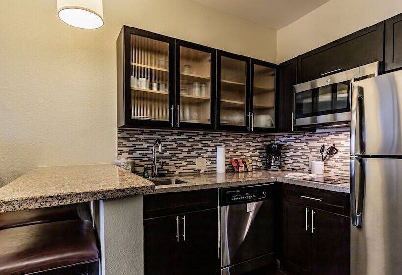 سوییت, Staybridge Suites Laredo, An Ihg