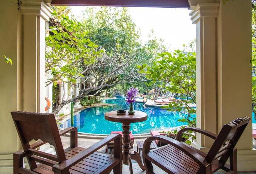 Standard Room Pool View, Khum Phaya Resort & Spa, Centara Boutique Collection