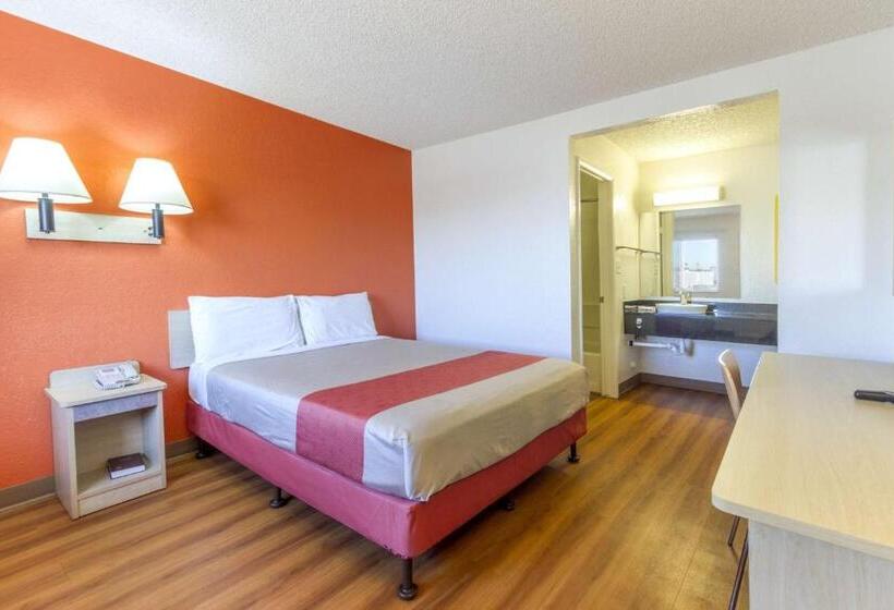 اتاق استاندارد, Motel 6 Phoenix, Az  Airport  24th Street