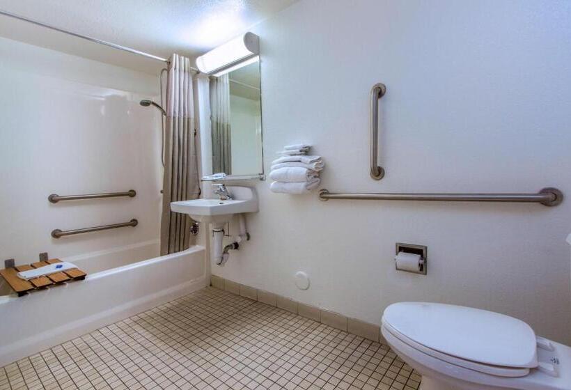 اتاق استاندارد برای معلولان, Motel 6 Phoenix, Az  Airport  24th Street