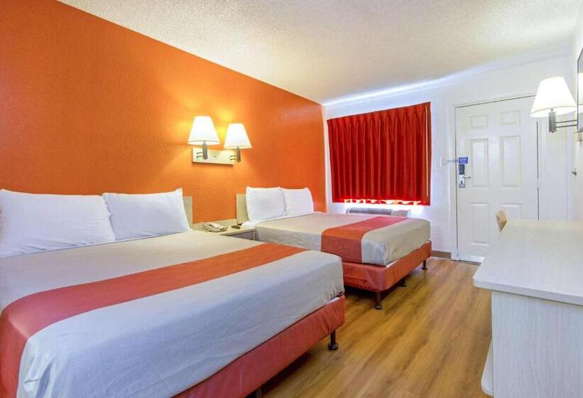 اتاق استاندارد چهار تخته, Motel 6 Phoenix, Az  Airport  24th Street