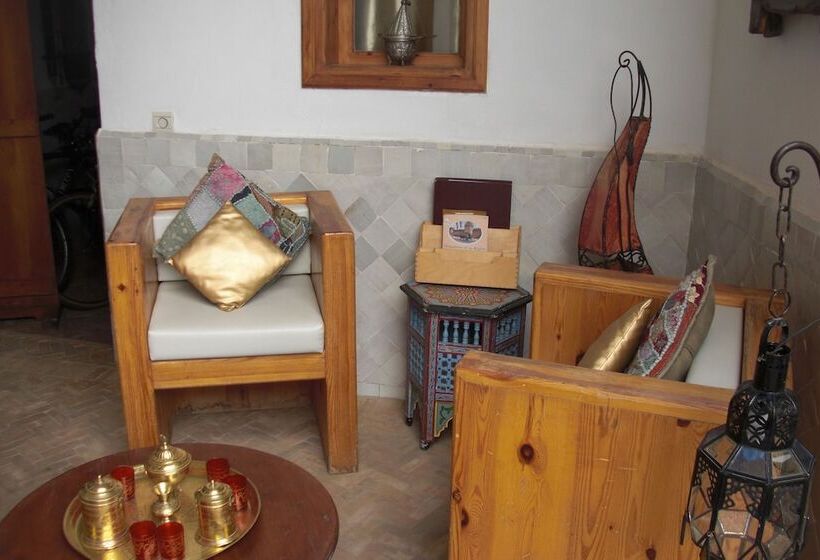 标准间, Riad Tafilag