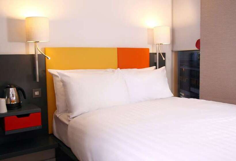 اتاق استاندارد, Sleeperz Hotel Cardiff