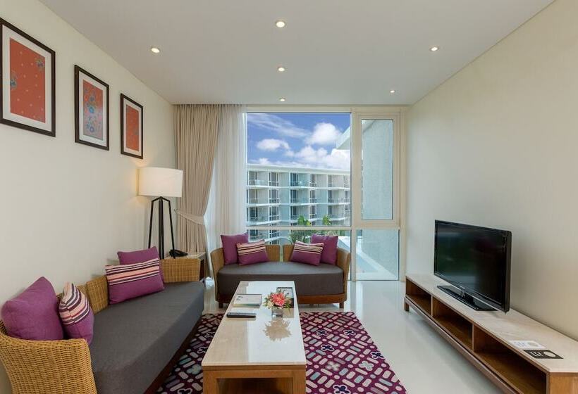 سوئیت 2 خوابه, Splash Beach Resort, Maikhao Phuket   Sha Extra Plus