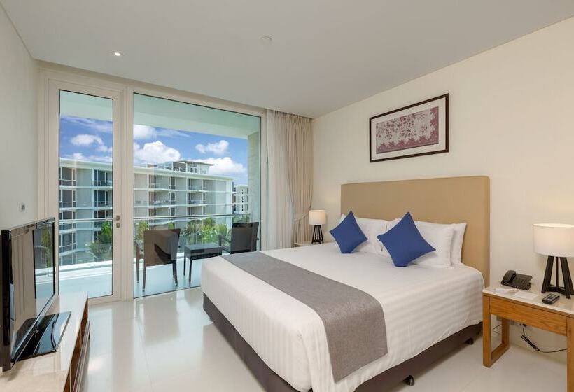 سوئیت 2 خوابه, Splash Beach Resort, Maikhao Phuket   Sha Extra Plus