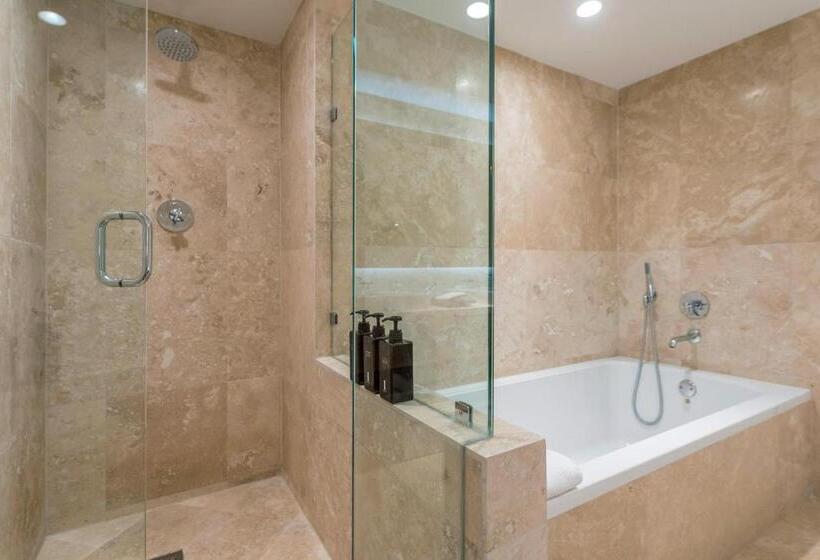 آپارتمان 2 خوابه, 1  Penthouse 2 Story Beachfront