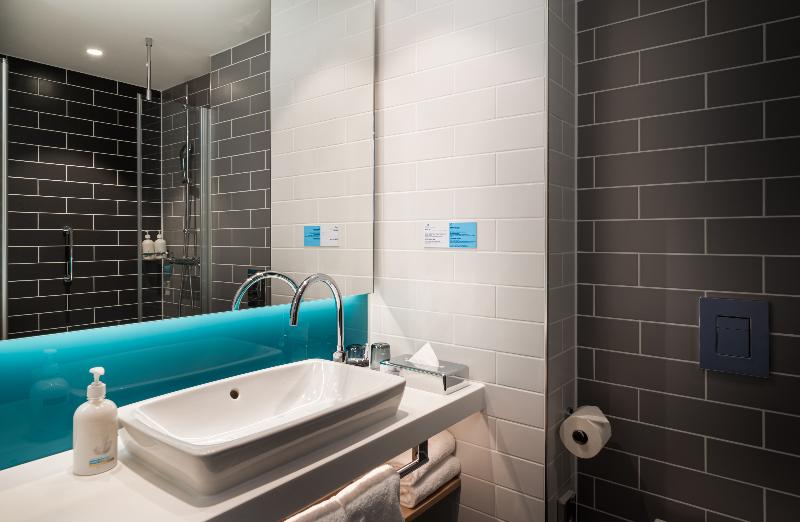 اتاق استاندارد با چشم‌انداز کوهستان, Holiday Inn Express   Rosenheim, An Ihg