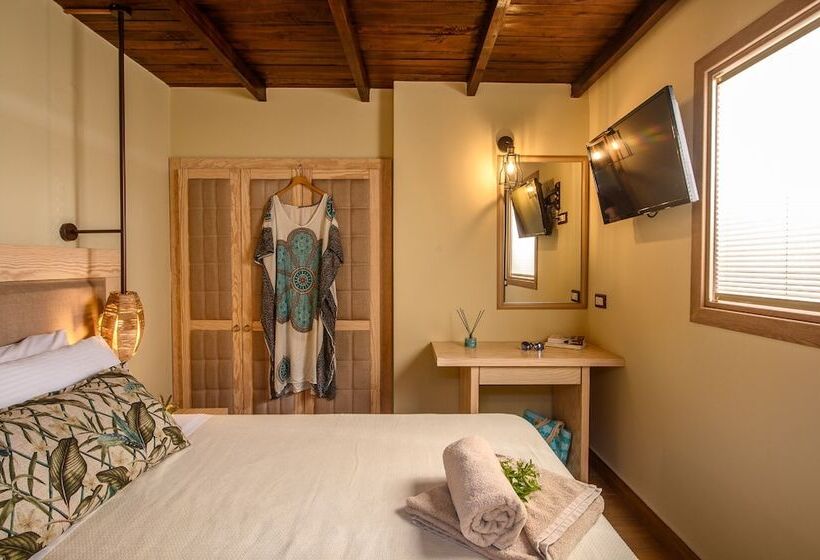 Suite Deluxe, Esperides Resort Crete The Authentic Experience