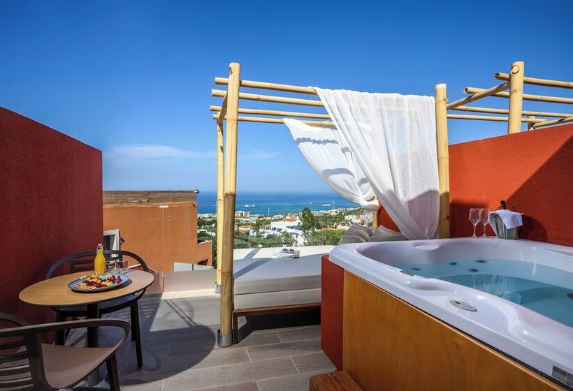 اتاق پرمیوم با چشم‌انداز دریا, Esperides Resort Crete The Authentic Experience