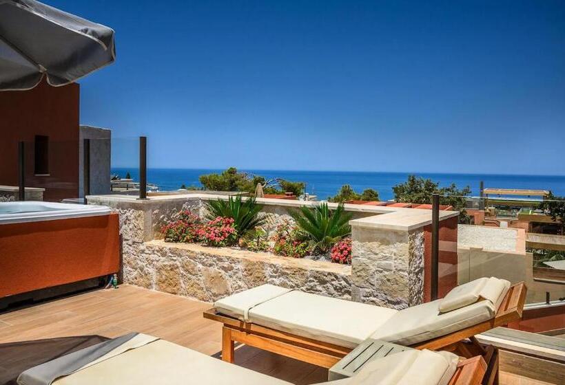 سوئیت با چشم‌انداز دریا و هیدروماساژ, Esperides Resort Crete The Authentic Experience