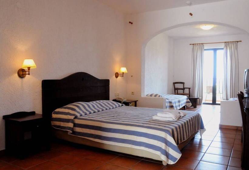 اتاق خانوادگی, Hersonissos Village Hotel & Bungalows
