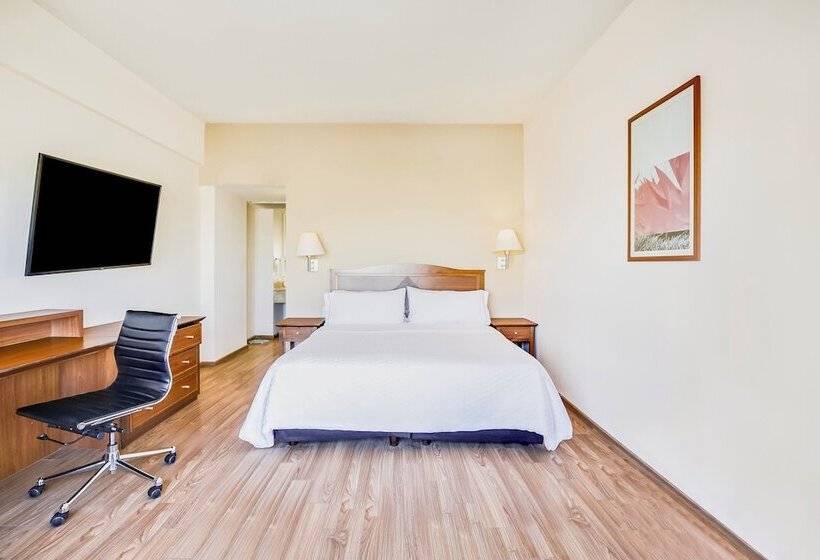 اتاق سوپریور, Fiesta Inn Torreon Galerias