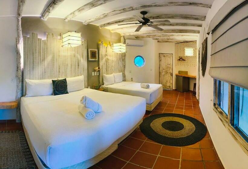 Standard Room with Balcony, Holbox Dream Beachfront