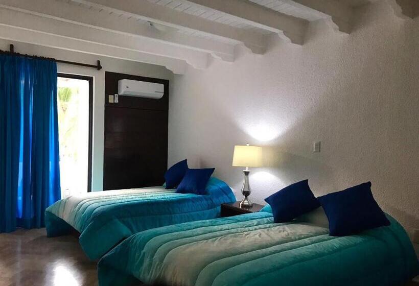 سوئیت سینیور, Ixtapa Palace