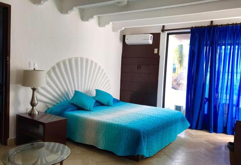 سوییت جونیور, Ixtapa Palace
