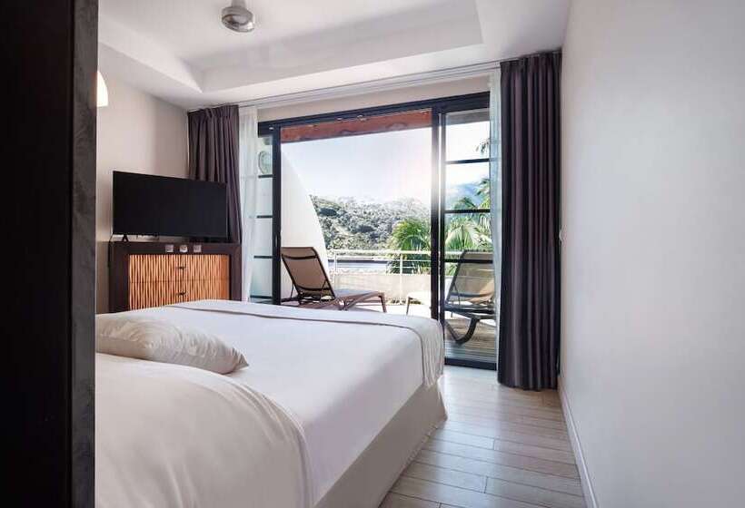 سوییت با چشم‌انداز باغ, Te Moana Tahiti Resort