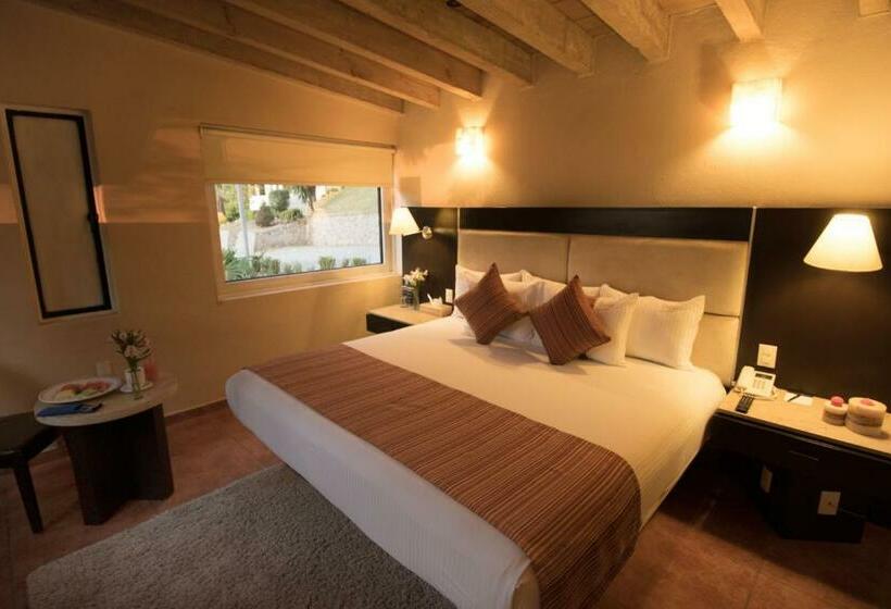 کلبه ییلاقی, Mision Grand Valle De Bravo