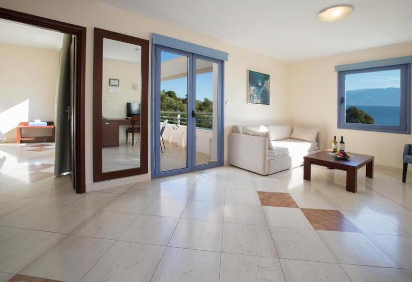سوییت سوپریور با چشم‌انداز دریا, Porto Galini Seaside Resort & Spa