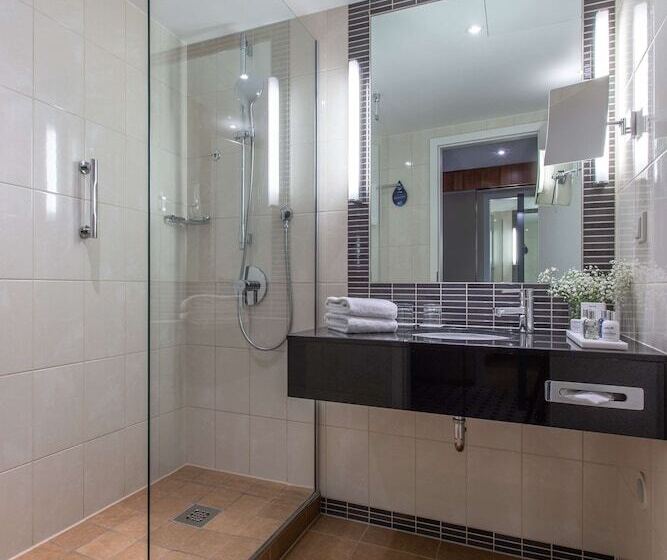 اتاق استاندارد, Radisson Blu Hotel, Hamburg Airport