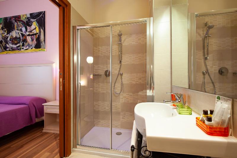 اتاق راحتی, Smart Hotel Bartolini