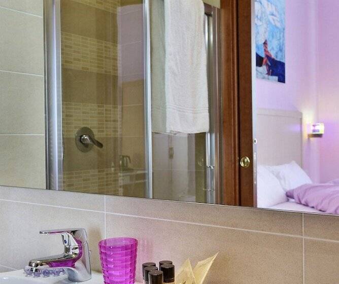 اتاق راحتی, Smart Hotel Bartolini