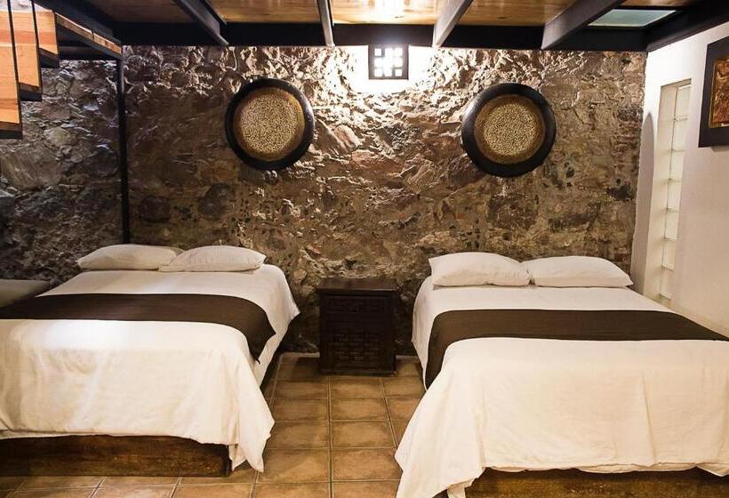 سوییت سوپریور, Suites Sofia