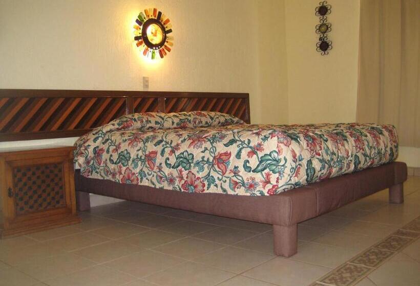 اتاق استاندارد, The Halfway Inn
