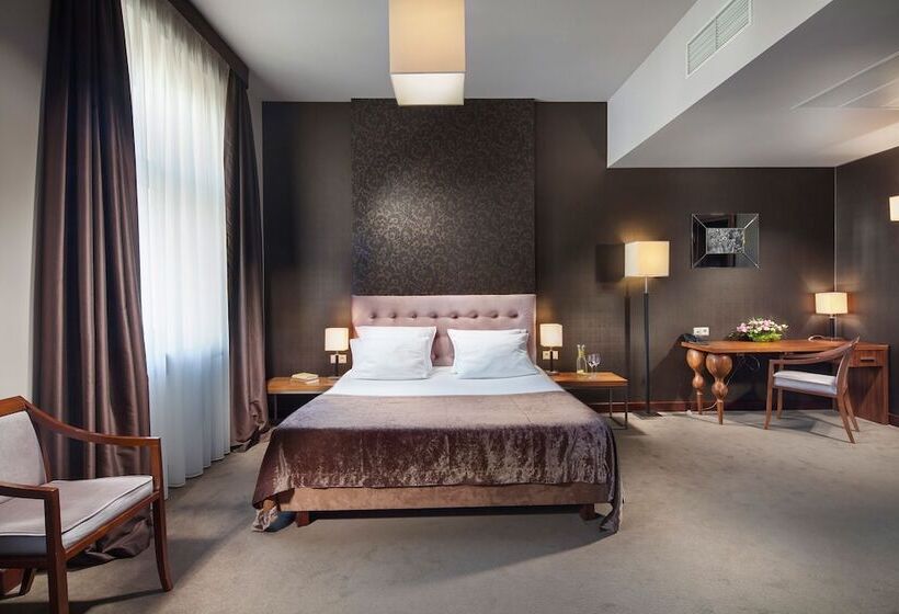 اتاق لوکس, Unicus Krakow Old Town   Destigo Hotels