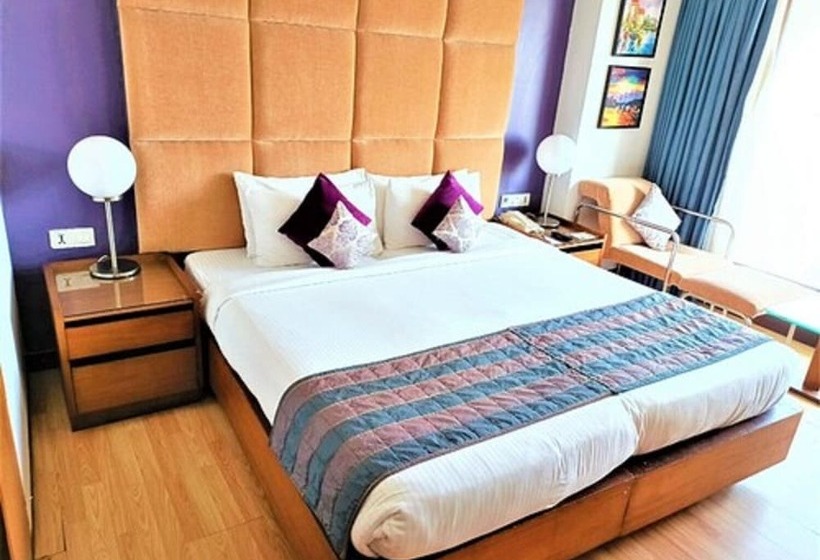 اتاق لوکس, Yogi Executive, Navi Mumbai
