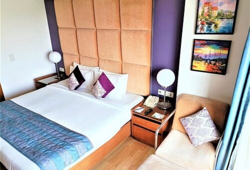 اتاق لوکس, Yogi Executive, Navi Mumbai