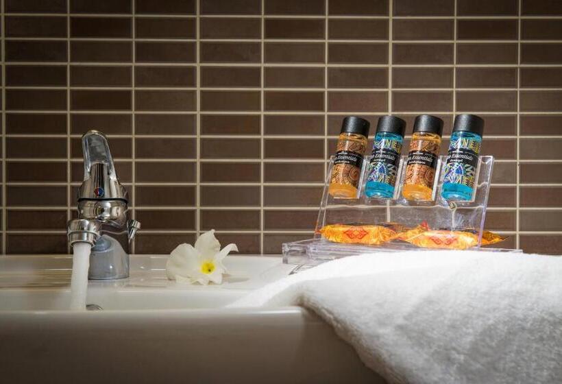 استودیوی لوکس, Kristalli Hotel Apartments
