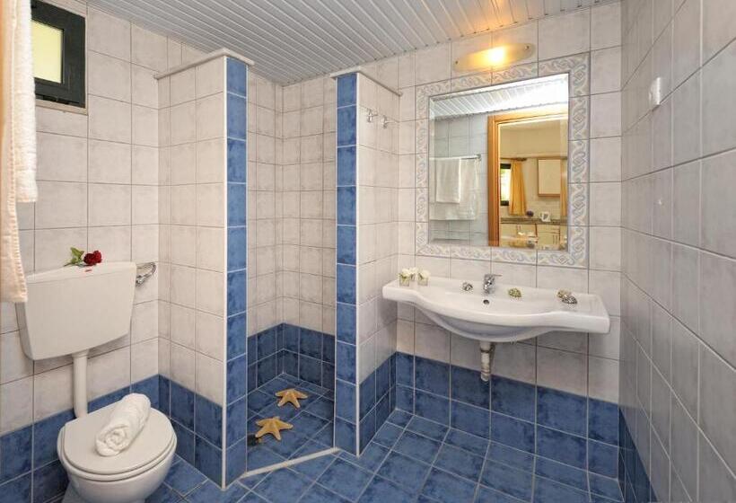 استودیوی استاندارد, Kristalli Hotel Apartments