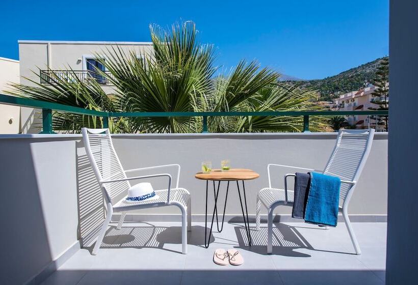 استودیوی استاندارد, Kristalli Hotel Apartments