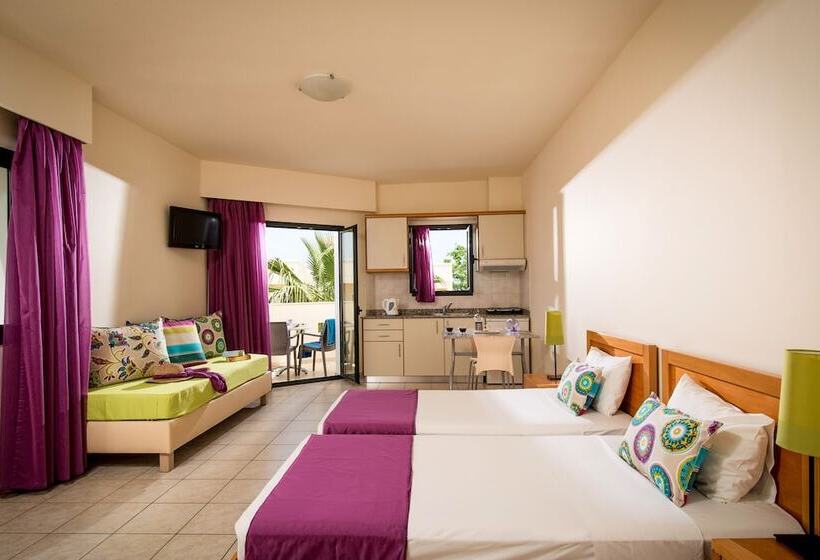 استودیوی سوپریور, Kristalli Hotel Apartments
