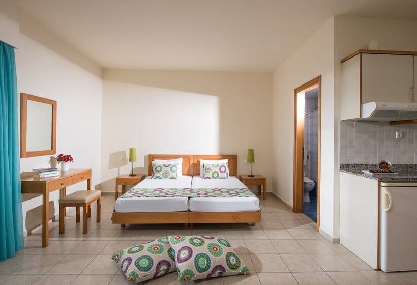 استودیوی سوپریور, Kristalli Hotel Apartments