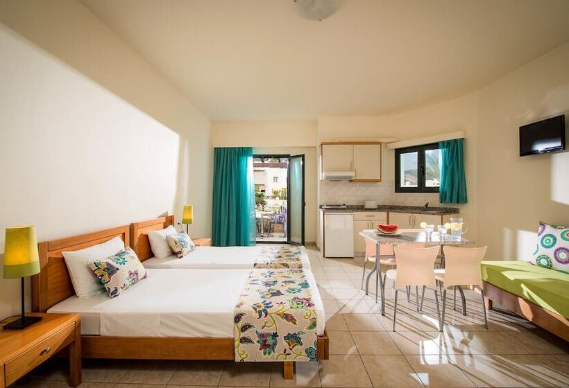 استودیوی سوپریور, Kristalli Hotel Apartments
