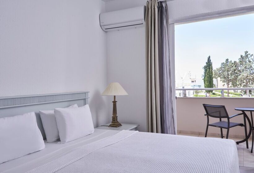 اتاق سوپریور با چشم‌انداز باغ, Sandy Beach Resort