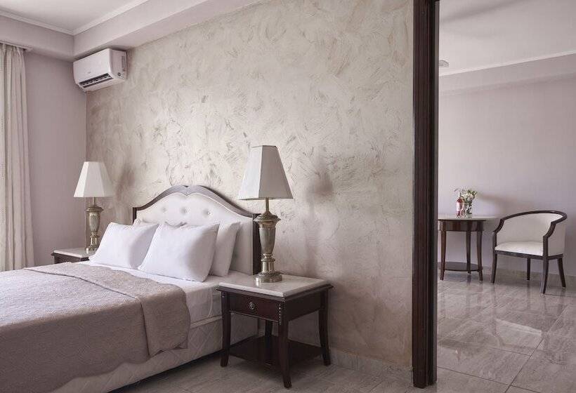 سوییت جونیور با چشم‌انداز جانبی دریا, Sandy Beach Resort
