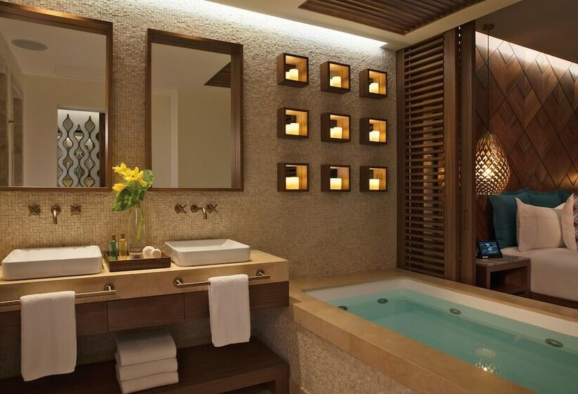 سوییت جونیور کلاب, Secrets Maroma Beach Riviera Cancun   Adults Only