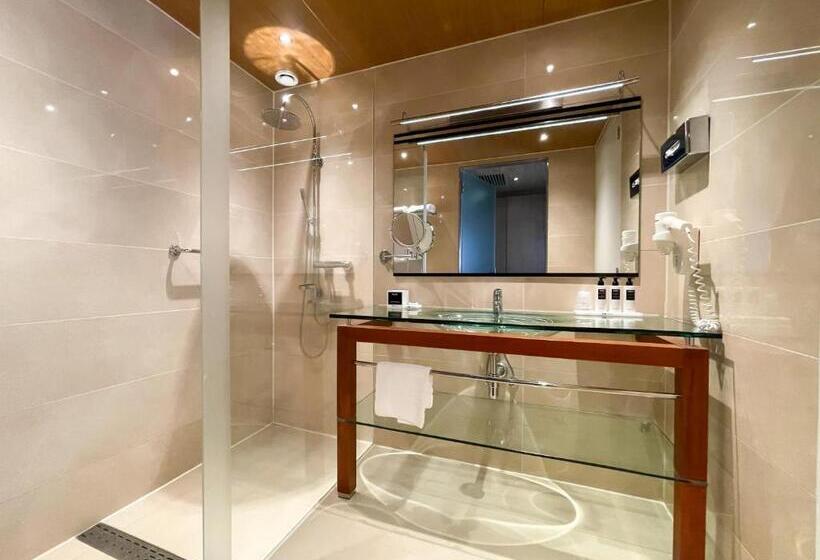 اتاق لوکس با چشم‌انداز شهر, Westcord Wtc Hotel Leeuwarden