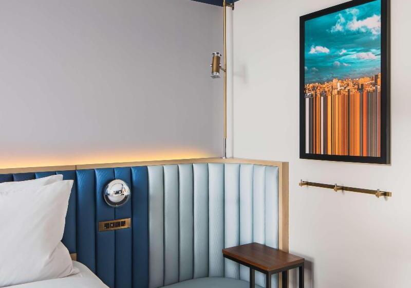 اتاق استاندارد با تخت‌های تاشو, Motto By Hilton New York City Chelsea
