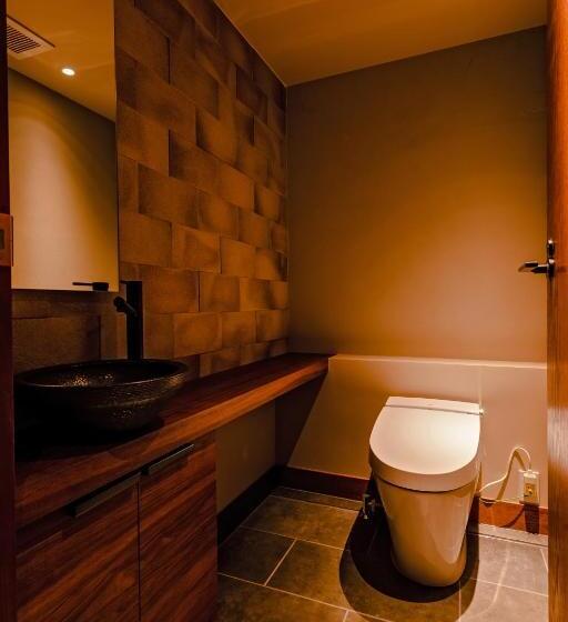 مجموعه ویستا شهر, Prostyle Terrace Naha