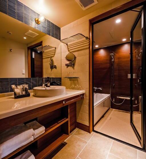اتاق لوکس با بالکن, Prostyle Terrace Naha