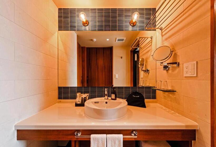 اتاق استاندارد با تخت بزرگ, Prostyle Terrace Naha
