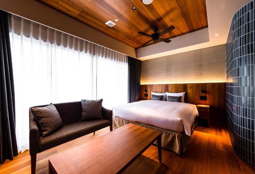 اتاق سوپریور, Prostyle Terrace Naha