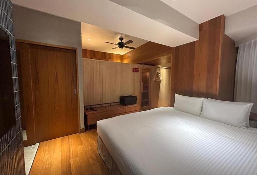 سوییت جونیور, Prostyle Terrace Naha