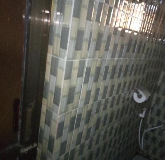 اتاق استاندارد چهار تخته, Kicec Bar And Guest House Airport