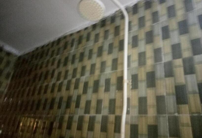 اتاق استاندارد چهار تخته, Kicec Bar And Guest House Airport